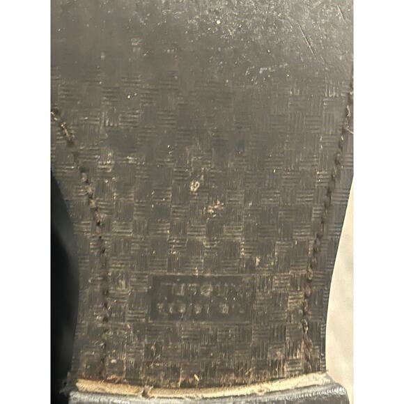 Vintage Oil Resistant Men's Black Leather Tassel Loafers Size 8D - Picture 4 of 10